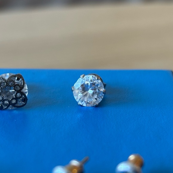 FREE GWP $50+ Jewelry Sets - Picture 14 of 14